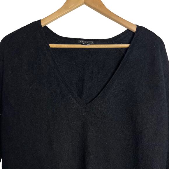 Theory Adrianna 100% Cashmere Black V-Neck Long Sleeve Pullover Sweater Size S - Picture 4 of 7